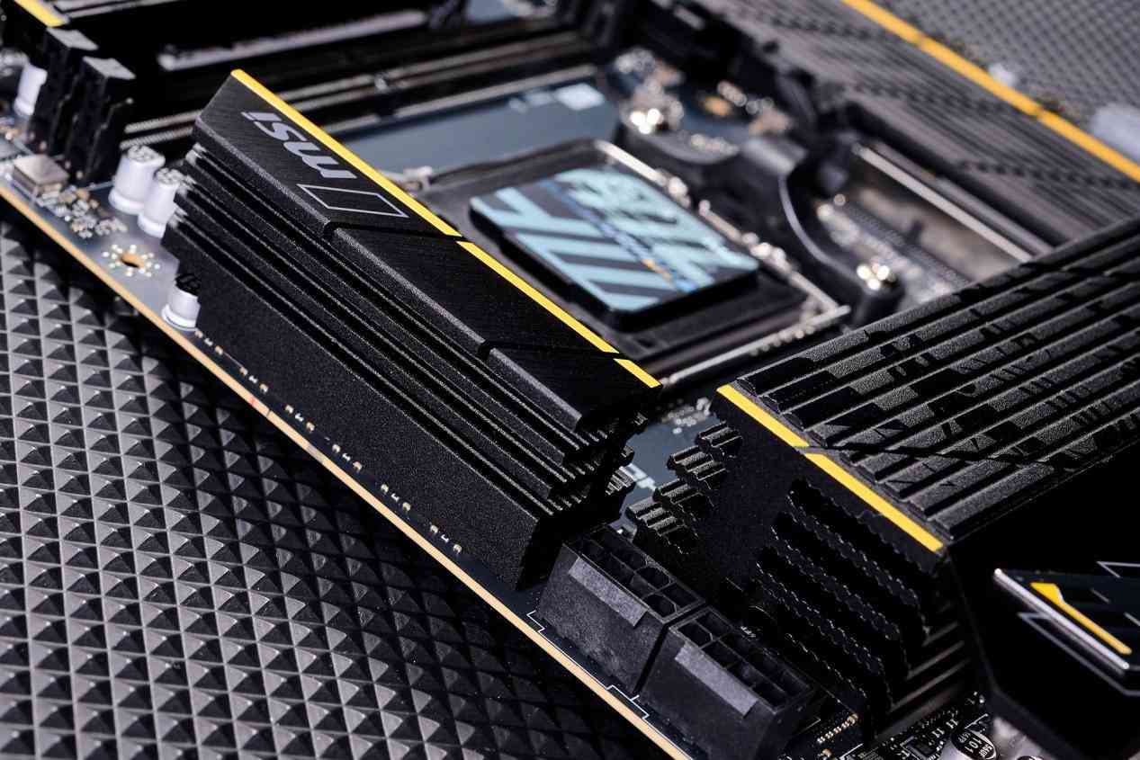 微星B850MPOWER主板深度评测：MPOWER系列的超频传奇延续，千元级性能炸裂之选