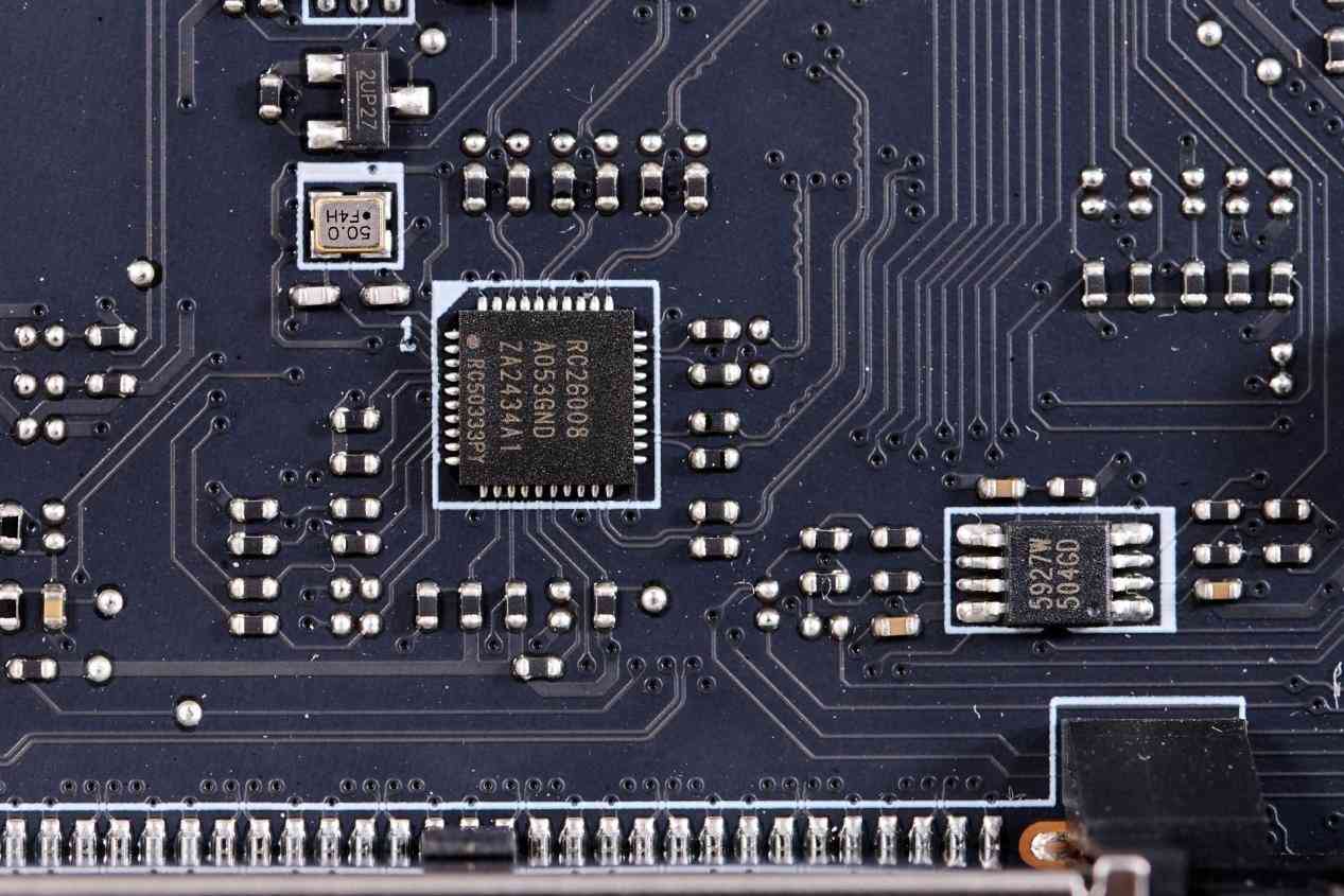 微星B850MPOWER主板深度评测：MPOWER系列的超频传奇延续，千元级性能炸裂之选