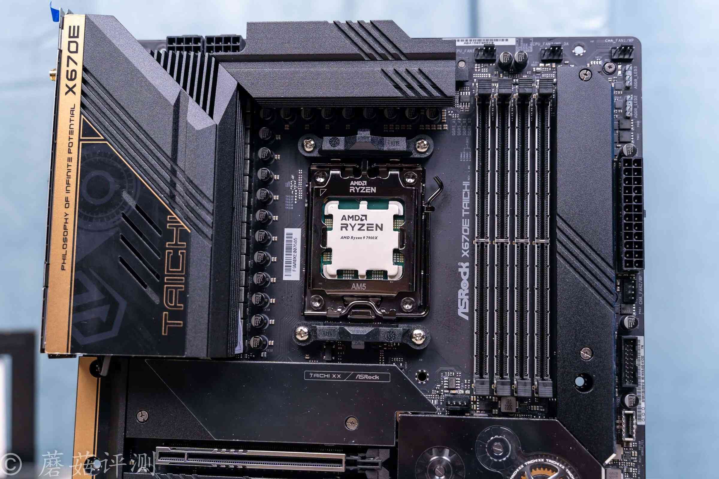 华擎太极X670E主板评测：供电系统毫无波澜，轻松稳定输出180W