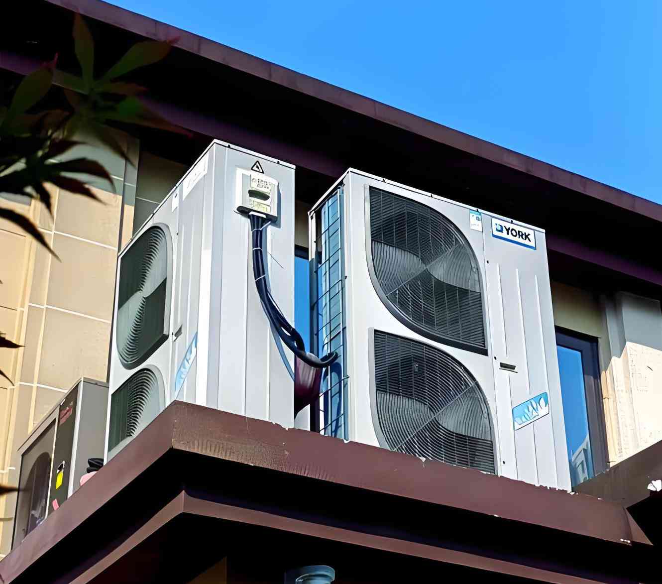 约克空调怎么样 中央空调选不对糟心十年？百年约克实测！