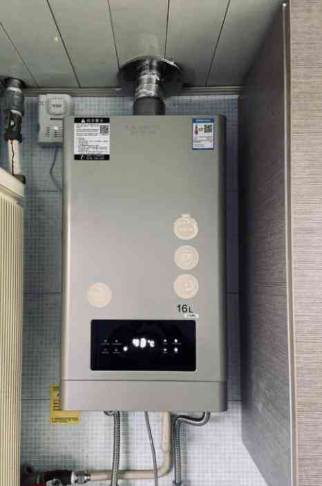 燃气热水器品牌全方位评测：万和、史密斯、林内选购攻略