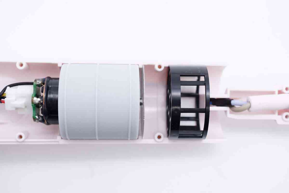 飞科高速吹风机深度评测：200元档无刷电机神器值不值得入手？