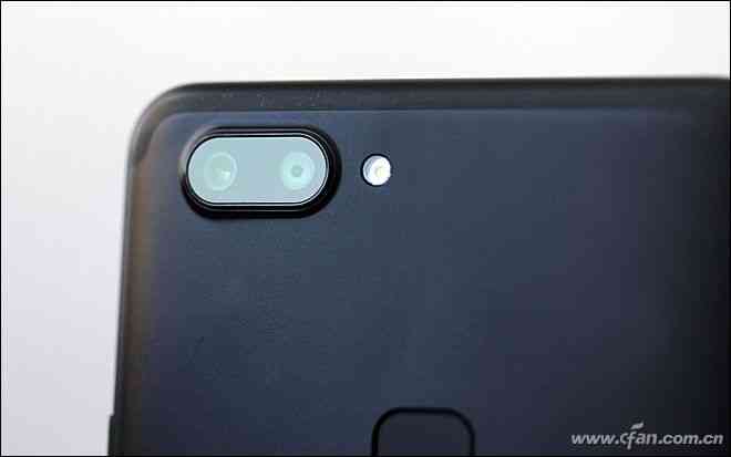 vivo X20全面屏手机深度评测:2998元值不值得入手? vivo X20全面屏手机深度评测:2998元值不值得入手?