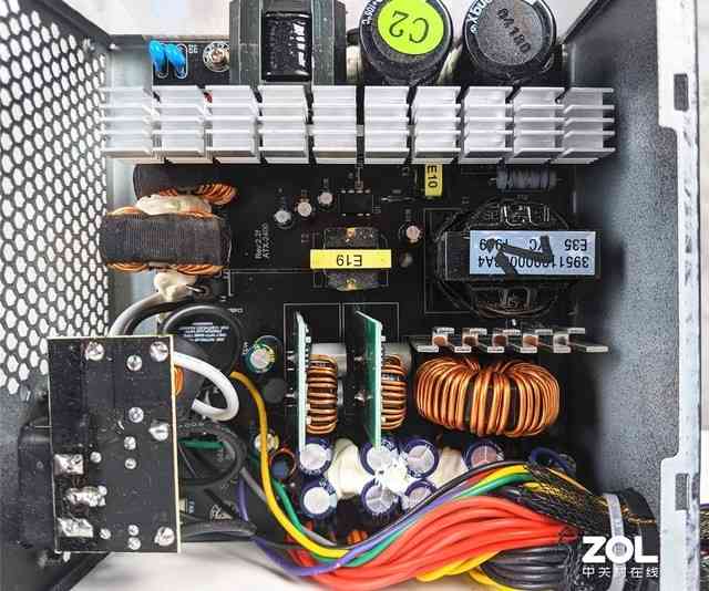 金河田GF600G金牌电源深度评测：高效稳定，游戏玩家的理想动力源