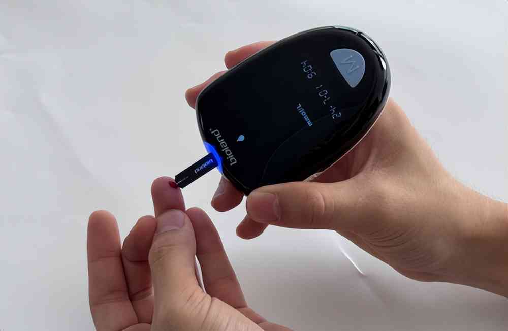 爱奥乐血糖仪怎么样 2025年双11血糖仪选购指南:这4款“口碑王”闭眼入 爱奥乐血糖仪怎么样 2025年双11血糖仪选购指南:这4款“口碑王”闭眼入