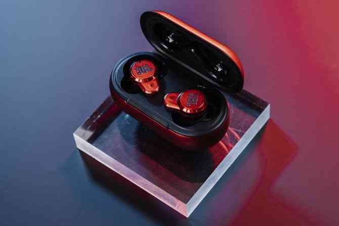 JBL蓝牙耳机怎么样？JBL T280TWS PRO体验：用设计和音质阐述潮流个性