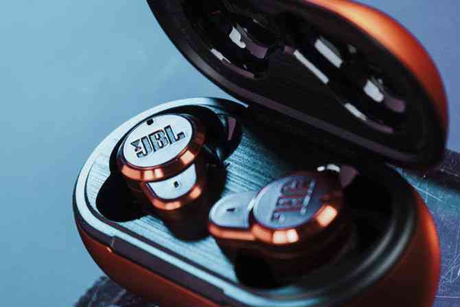 JBL蓝牙耳机怎么样？JBL T280TWS PRO体验：用设计和音质阐述潮流个性