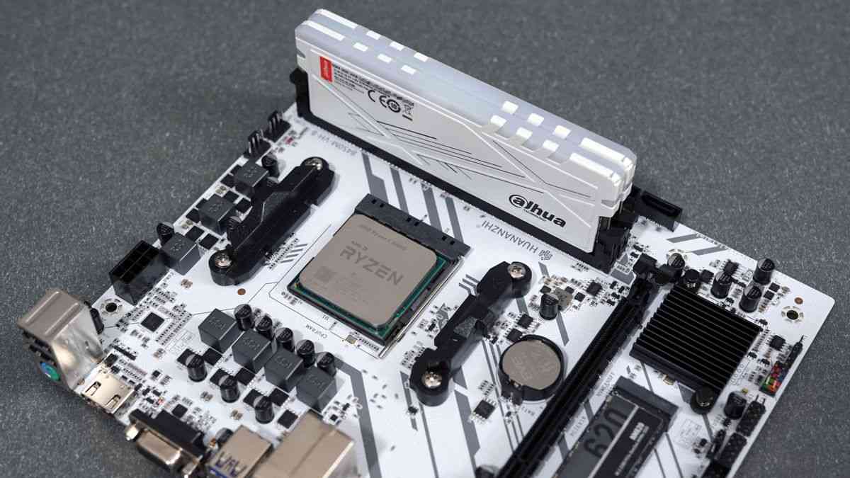 250元级B450白色主板深度评测：华南金牌能否驾驭R5-5600G？