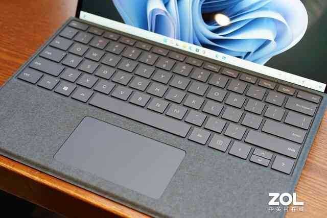 微软笔记本怎么样 迄今为止最好用的2合1笔记本没有之一 微软Surface Pro 9体验实测