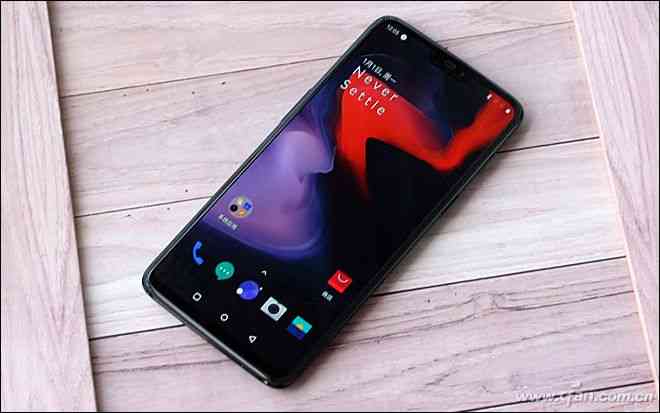 一加6全面评测：3199元起是否值得入手？