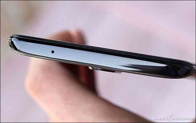 一加6全面评测：3199元起是否值得入手？