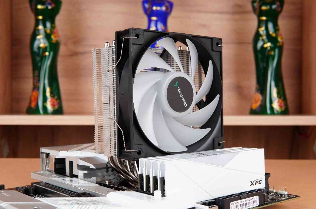 玄冰400怎么样 百元王者回归？九州风神玄冰400幻彩V5性能实测