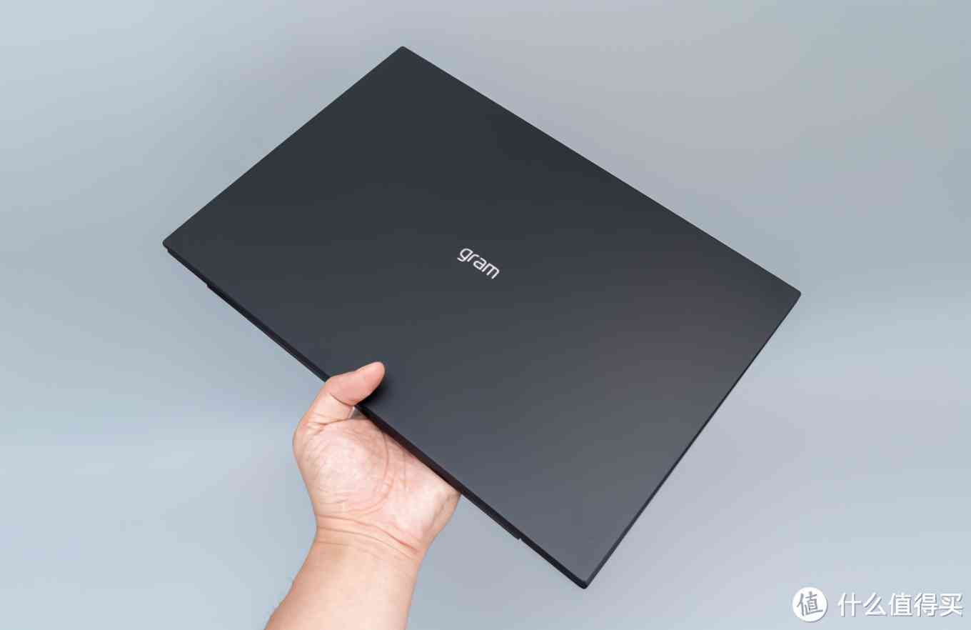 LG gram 2021款深度评测：1.19kg超轻薄16英寸移动办公利器