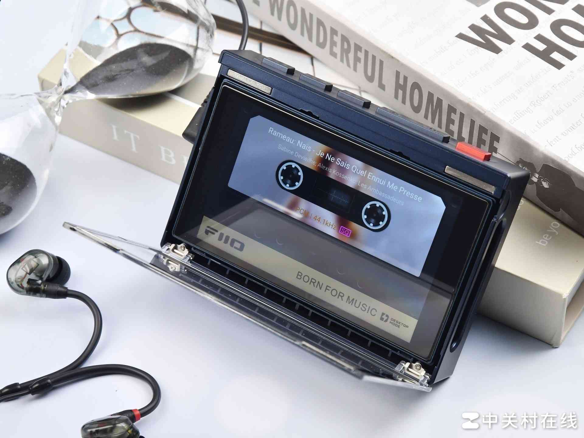 飞傲播放器怎么样 轻量化的“重量级”选手，飞傲M21便携无损播放器深度体验