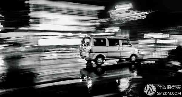 索尼RX100怎么样？也谈谈自己使用的SONY索尼DSC-RX100黑卡数码相机